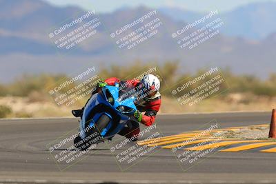 media/Oct-09-2022-SoCal Trackdays (Sun) [[95640aeeb6]]/Turn 15 (150pm)/